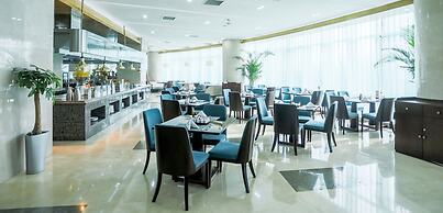 Hundred Hotel