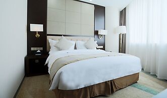 Hundred Hotel
