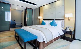 Hundred Hotel
