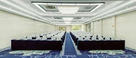 Grand Villa Hotel