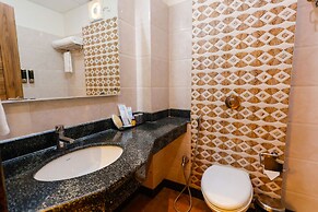 Hotel Dolphin International