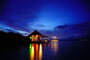 Raja Ampat Dive Lodge