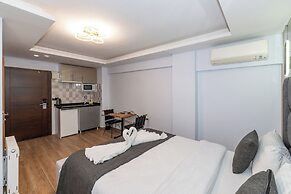 T-Square Residence