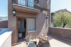 T-Square Residence