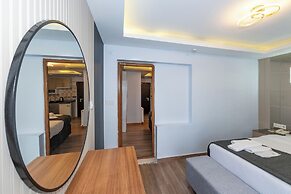 T-Square Residence
