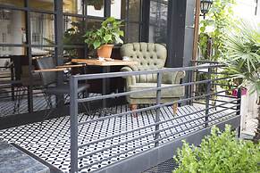 T-Square Residence