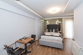 T-Square Residence