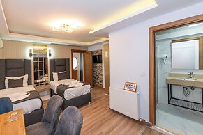 T-Square Residence