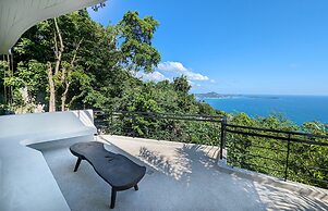 Villa Moonshadow