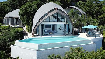 Villa Moonshadow