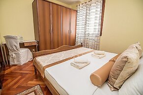 Villa Rose
