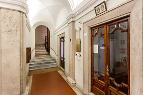 AmoRoma Suite