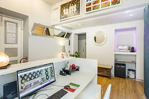 AmoRoma Suite