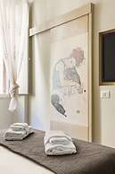 AmoRoma Suite