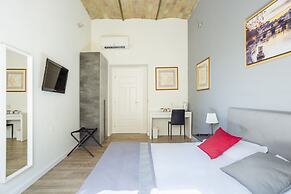 AmoRoma Suite