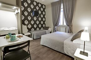 AmoRoma Suite