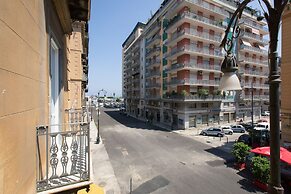 Palermo In Suite Aparthotel Shs