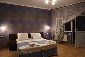 Eco Estate Golden Key
