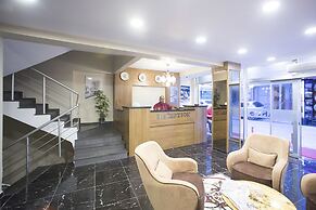 Seyhan Sarus Otel