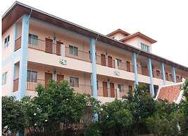 Ampan Resort