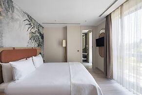 Upsuites Hotel
