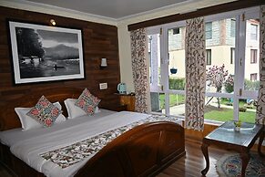 Magic Himalayan Cottage