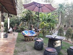 Baan Hotelier Resort