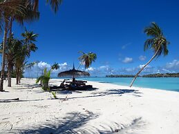 The Sunrise Huraa