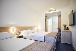 Colentum Resort Murter