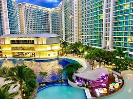 Azure Urban Resort by Adam's Crib