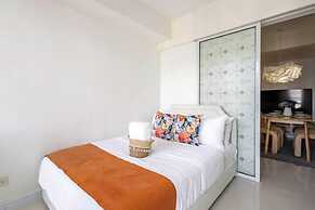 Azure Urban Resort by Adam's Crib