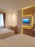 Alzara Hotel