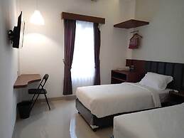 Alzara Hotel