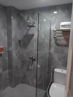 Alzara Hotel