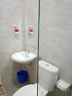 Alzara Hotel