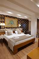 Hotel Queen