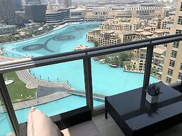 Ultimate Stay 4BR Burj Khalifa view
