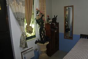 Isla Haruhay Homestay - Hostel