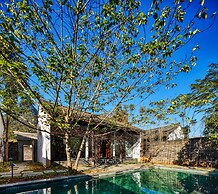 Kayumanis Yangshuo Private Villa & Spa