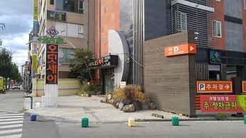Odyssey  Hotel