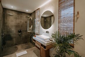ZIN Canggu Resort & Villas