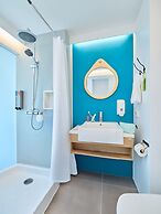 Lub d Koh Samui Chaweng Beach - Beachfront Vibrant Social Vibe