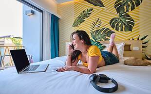 Lub d Koh Samui Chaweng Beach - Beachfront Vibrant Social Vibe