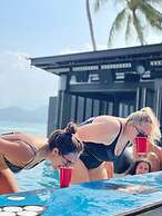 Lub d Koh Samui Chaweng Beach - Beachfront Vibrant Social Vibe