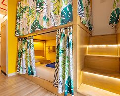 Lub d Koh Samui Chaweng Beach - Beachfront Vibrant Social Vibe