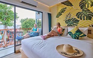Lub d Koh Samui Chaweng Beach - Beachfront Vibrant Social Vibe