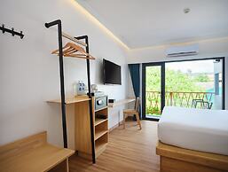 Lub d Koh Samui Chaweng Beach - Beachfront Vibrant Social Vibe