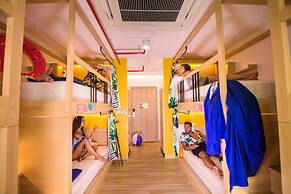 Lub d Koh Samui Chaweng Beach - Beachfront Vibrant Social Vibe