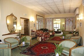 Hotel Diana