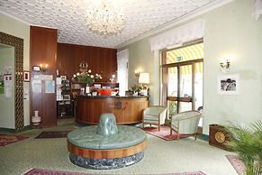 Hotel Diana
